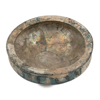 Lot 39 - A Persian Kashan turquoise lustre glazed pottery bowl