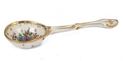 Lot 72 - A Continental porcelain sifter spoon