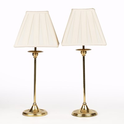 Lot 366 - A pair of modern brass table lamps