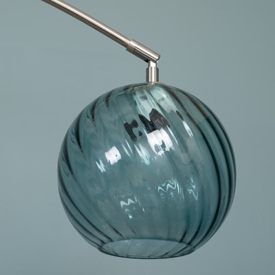 Lot 1132 - A decorative modern floor lamp
