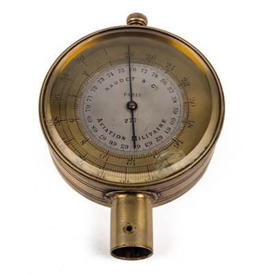 Lot A 1915 barometric altimeter