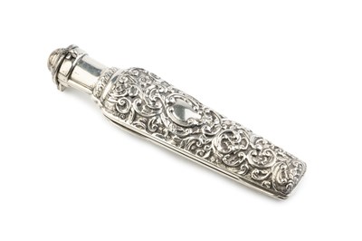 Lot 577 - A late Victorian silver scent flask case,...