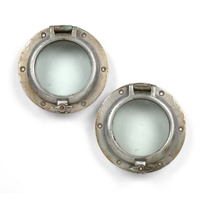 Lot 1419 - A pair of portholes