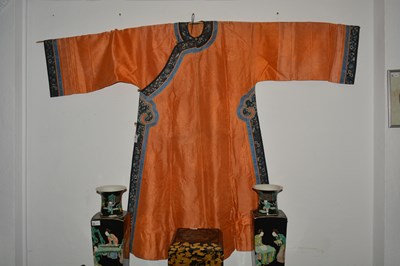 Lot 271 - Orange ground gauze silk ladies' robe, Changyi...