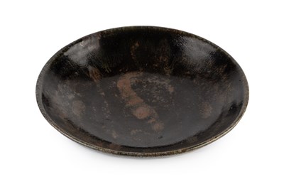 Lot 689 - Henry Hammond (1914-1989) Bowl with tenmoku...