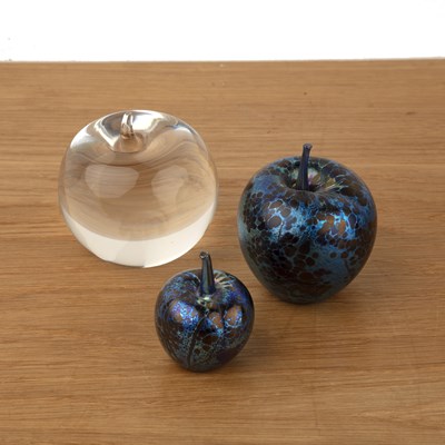 Lot 290 - Tiffany & Co glass apple paperweight, with...