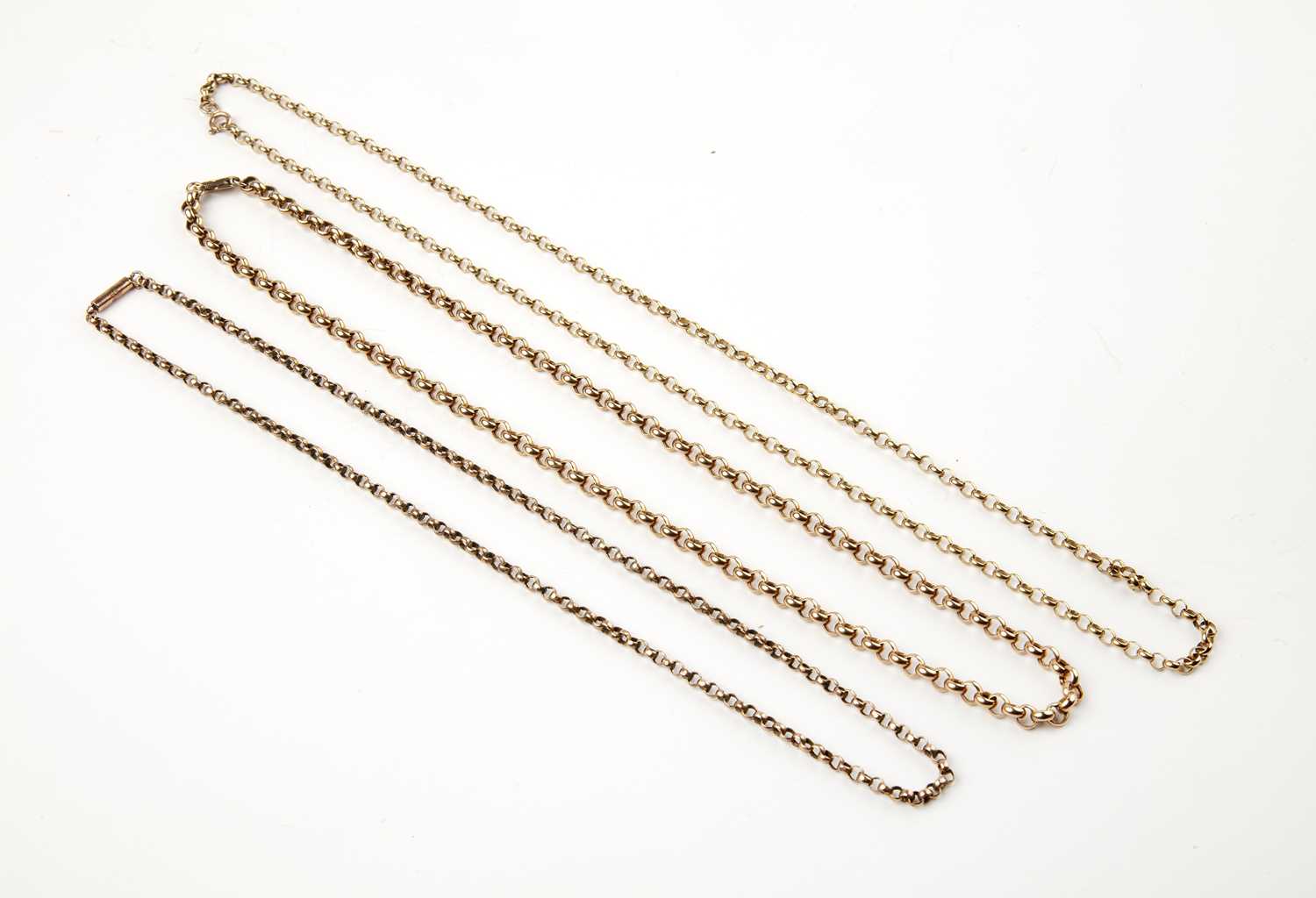 Lot 249 - Three 9ct gold necklaces or chains, 51cm...