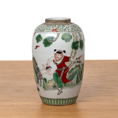 Lot 116 - Famille verte jar Chinese, 19th Century...