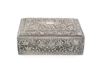 Lot An Indian silver cigar box, of rectangular...