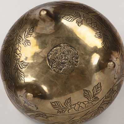 Lot 434 - Large bronze incense burner Chinese, 20th...