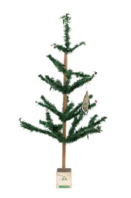 Lot 209 - A 1933 Woolworths Christmas tree