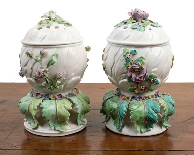 Lot 59 - A pair of Chantilly potpourri vases