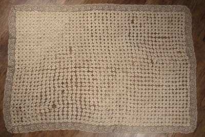 Lot 461 - Suffolk patch and lace shawl or quilt 19th...