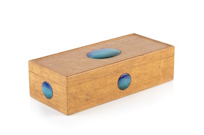 Lot 842 - Christopher Vickers (Contemporary) Oak box,...