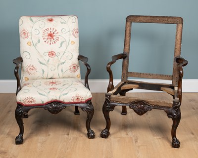 Lot 520 - A pair of Georgian mahogany Gainsborough chairs