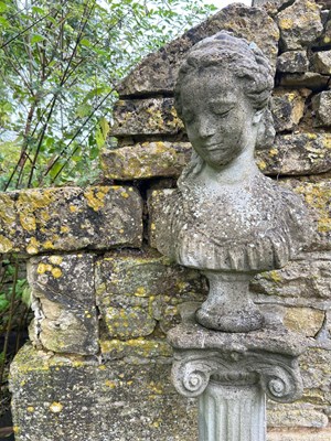 Lot 1463 - A sculptural bust of a young girl