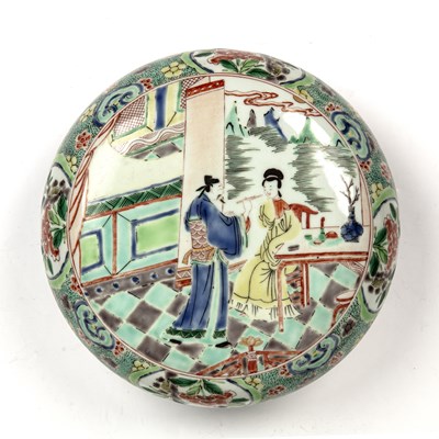 Lot 121 - Famille verte porcelain circular box and cover...