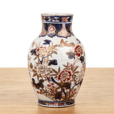 Lot 119 - Arita vase Japanese, 18th Century with Imari...