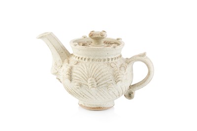 Lot 538 - Ian Godfrey (1942-1992) Teapot stoneware 16cm...