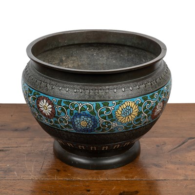 Lot 405 - A 19th century Chinese bronze bowl