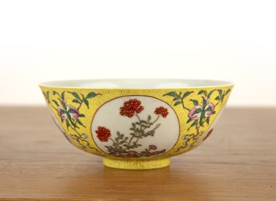 Lot 148 - Yellow ground porcelain enamelled bowl Chinese,...