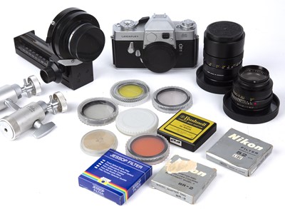 Lot 63 - A Leicaflex outfit to include a 1966 body no...