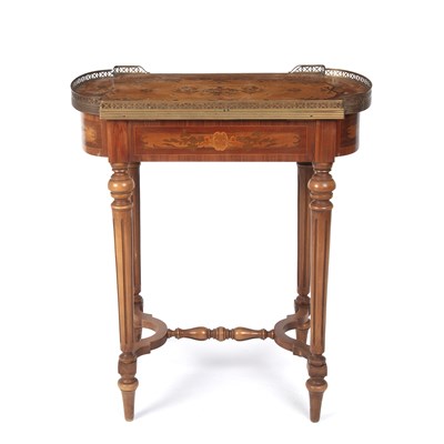 Lot 121 - An early 20th century French marquetry...