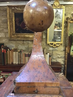 Lot 135 - A George II cedarwood and parquetry bureau,...