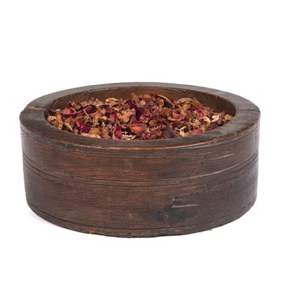 Lot 160 - An 18th century turned elm bowl, 30cm diameter