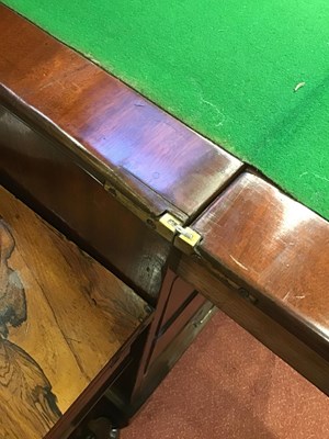 Lot 144 - A George III mahogany bachelor's chest with...