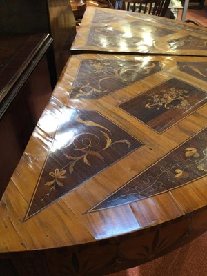 Lot 184 - A pair of late 18th/early 19th century walnut,...