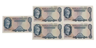 Lot 284 - A group of five O'Brien £5 banknotes