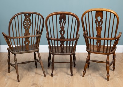 Lot 20 - Six country chairs