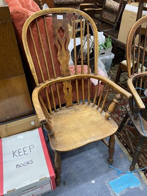 Lot 20 - Six country chairs