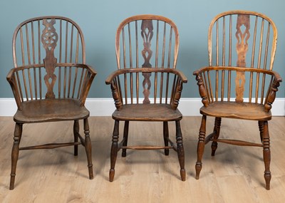 Lot 20 - Six country chairs