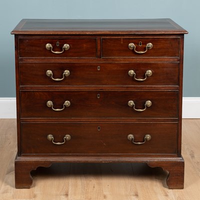 Lot 5 - A George III mahogany chest of drawers