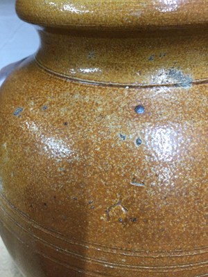 Lot 107 - A rare salt-glazed stoneware chemist jar...