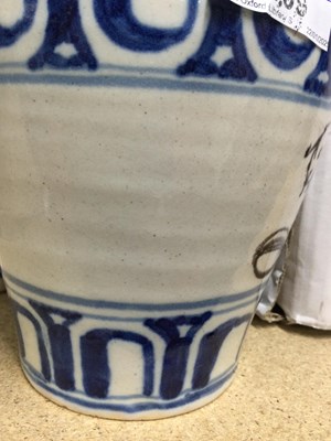 Lot 109 - A Savona maiolica drug jar, circa 1700, marked...