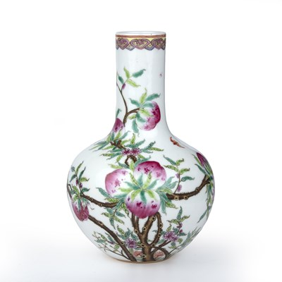 Lot 115 - A Chinese porcelain vase decorated with a...