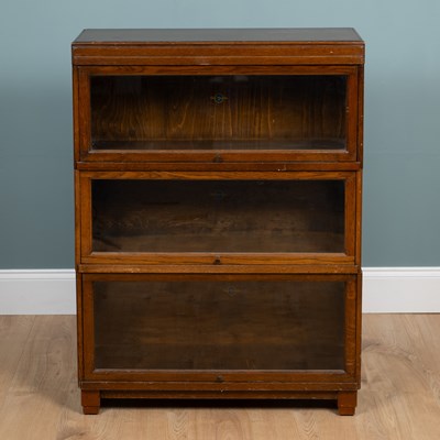 Lot 235 - A Globe Wernicke bookcase