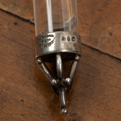 Lot 301 - A silver mounted magnifying glass by Charles & George Asprey c1894, together with a silver desk clip