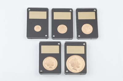 Lot 221 - A Gibraltar 'Dunkirk' five coin gold proof set,...