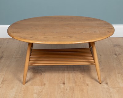 Lot 479 - An Ercol blonde elm coffee table