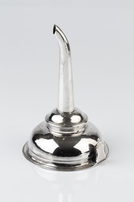 Lot 480 - A George III silver wine funnel, with reeded...