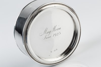 Lot 481 - A George V silver cylindrical box and cover,...