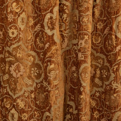 Lot 130 - A set of lined curtains