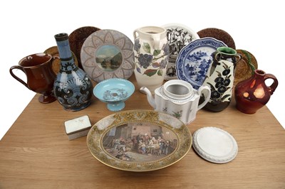 Lot 417 - Collection of ceramics to include: a large...