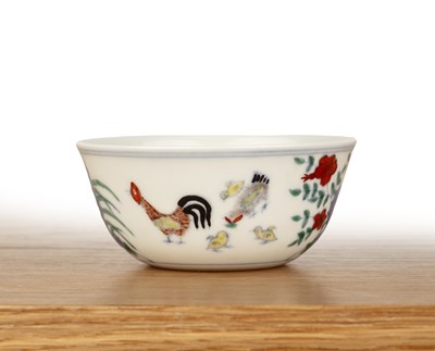 Lot 119 - Porcelain 'chicken' cup Chinese with Doucai...