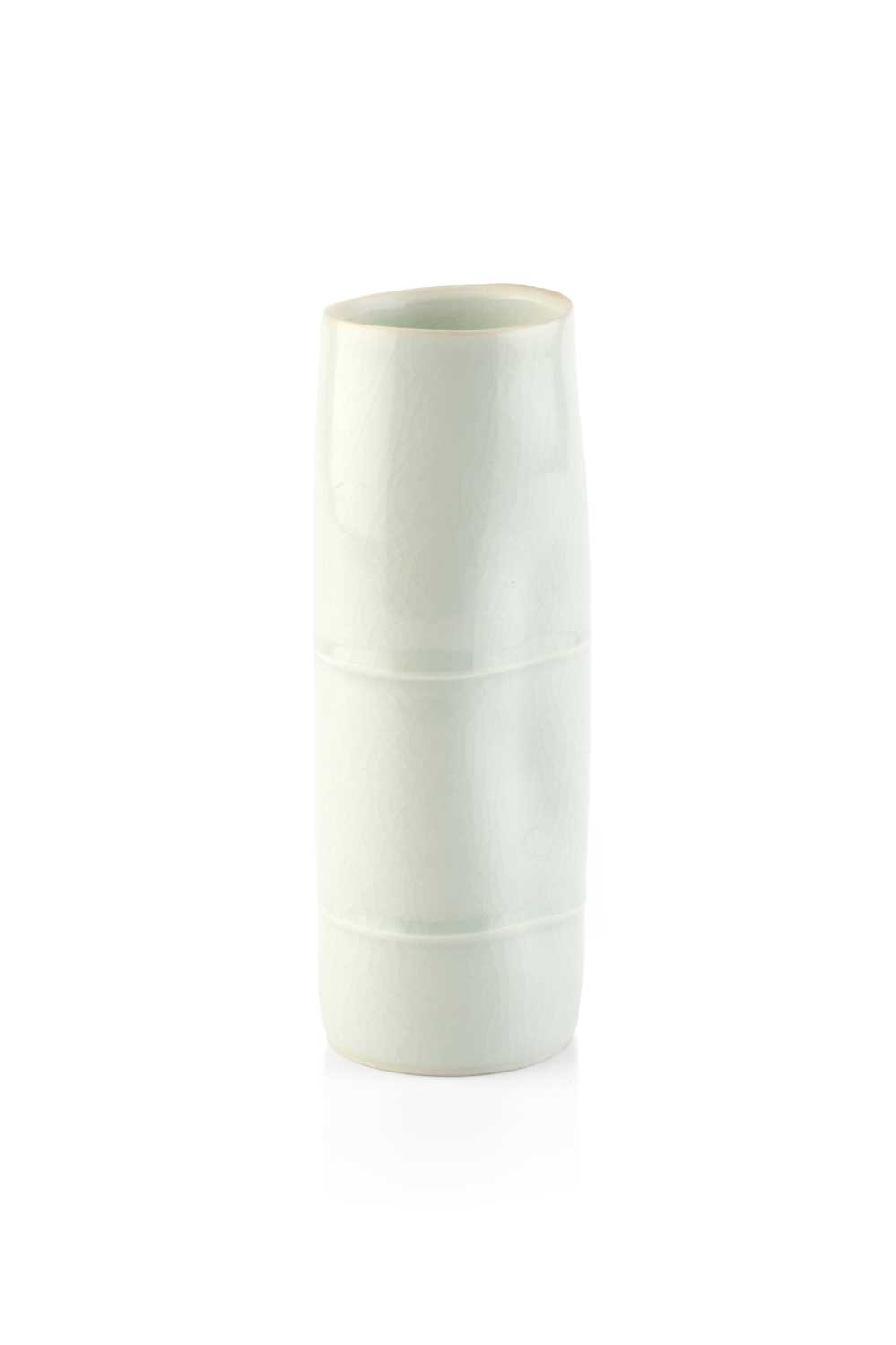 Lot Edmund de Waal (b.1964) Bluebell vase...