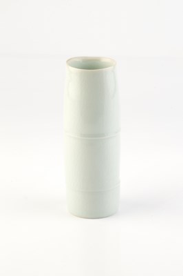 Lot Edmund de Waal (b.1964) Bluebell vase...